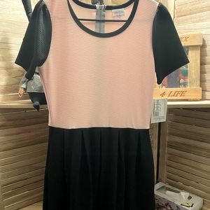 Spring dress. Knee length